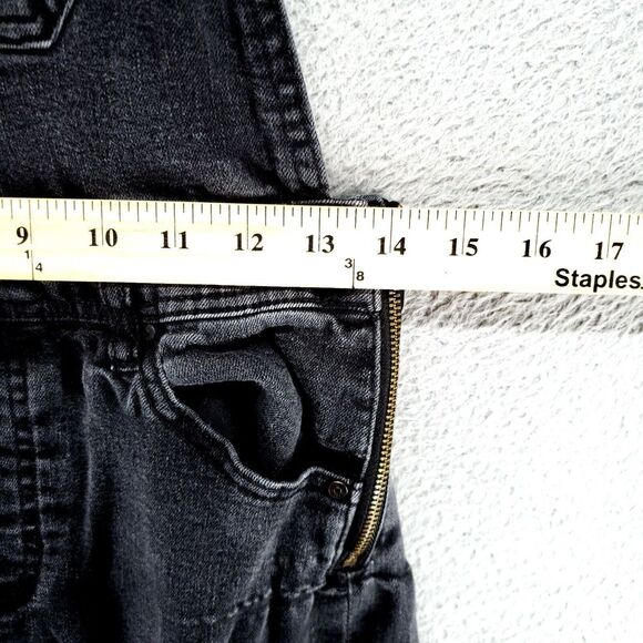 CELEBRITY PINK Boyfriend Destructed Denim Overalls Women 7/28 Racer Back Fade - Picture 13 of 16